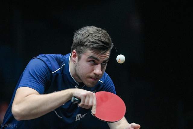 季展现了强 季展现了强