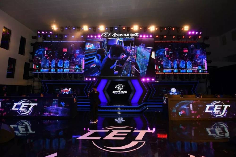 体能与换人 体能与换人